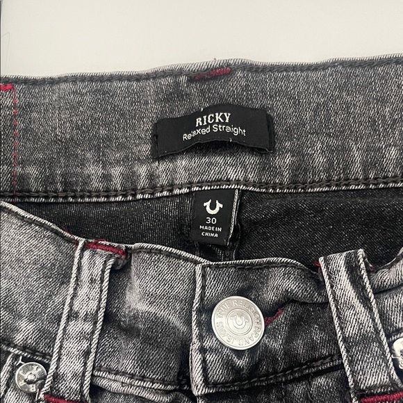 True Religion Mens Black Jeans with Red Stitching - Picture 2 of 6